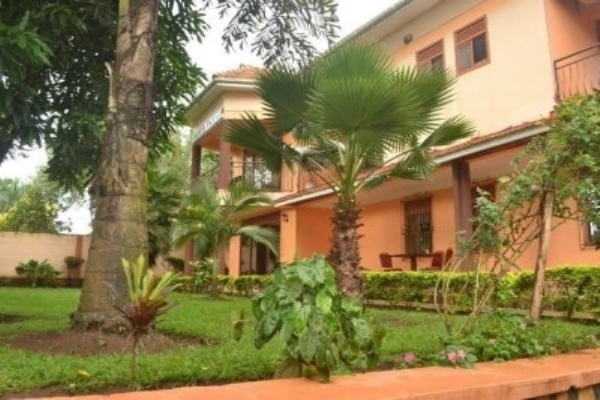 The Palms Beach Hotel. Entebbe.